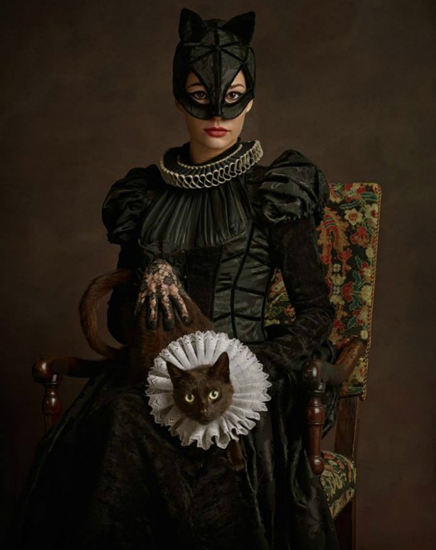 Mulher-Gato. (Foto: Reprodução/Sacha Goldberger)