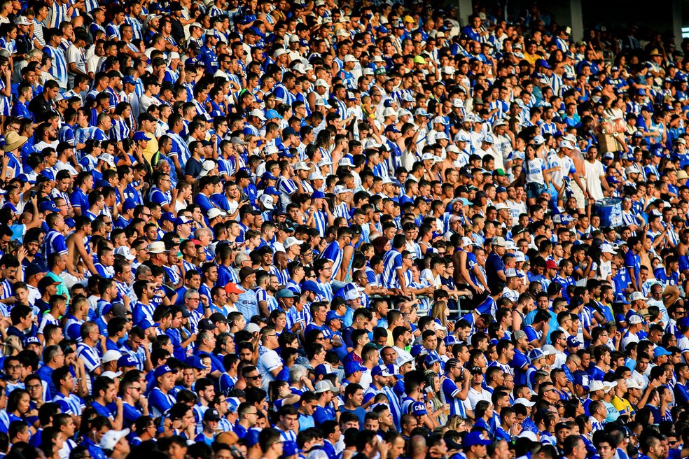 Torcida do CSA encheu o Rei Pelé neste domingo — Foto: Ailton Cruz/Gazeta de Alagoas
