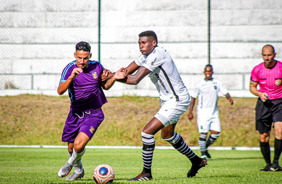 ABC e Retrô empatam em amistoso no Frasqueirão