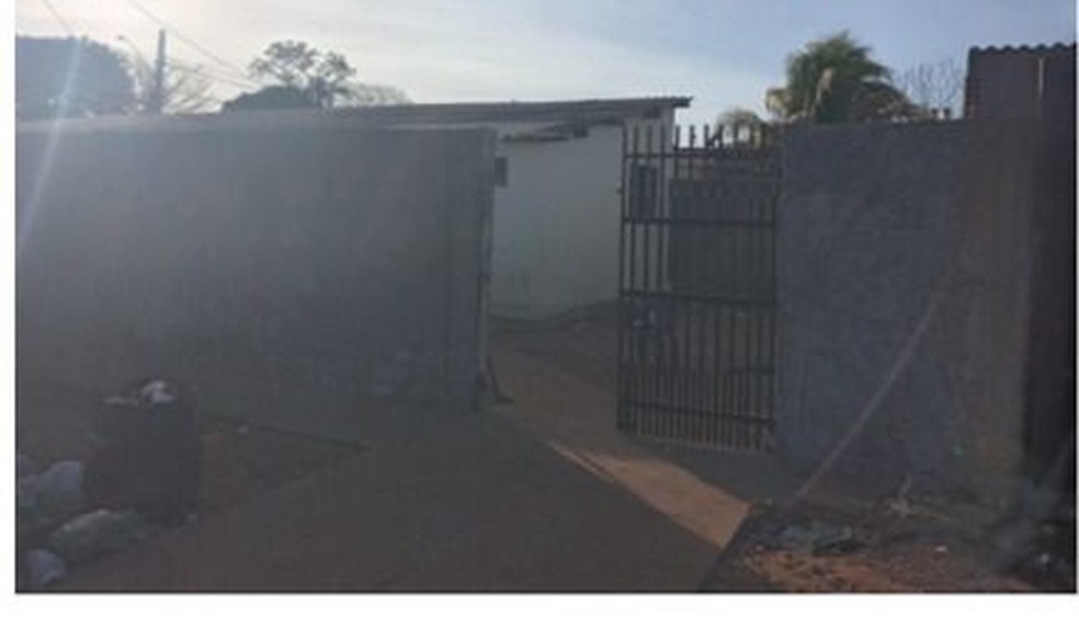 Casa onde ocorreu churras em que vítima e suspeitos participavam de churrasco, em Três Lagoas (MS) — Foto: Polícia Civil/Divulgação