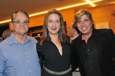     Julio Barros, Andrea Meirelles e Pedro Gismondi