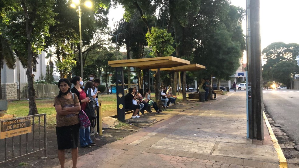 CEI realizou nova fiscalização no transporte coletivo de Presidente Prudente (SP) — Foto: Renato Campanari/TV Fronteira