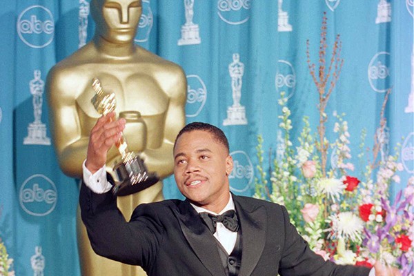 Cuba Gooding Jr. na cerimônia do Oscar em 1997 (Foto: Getty Images)
