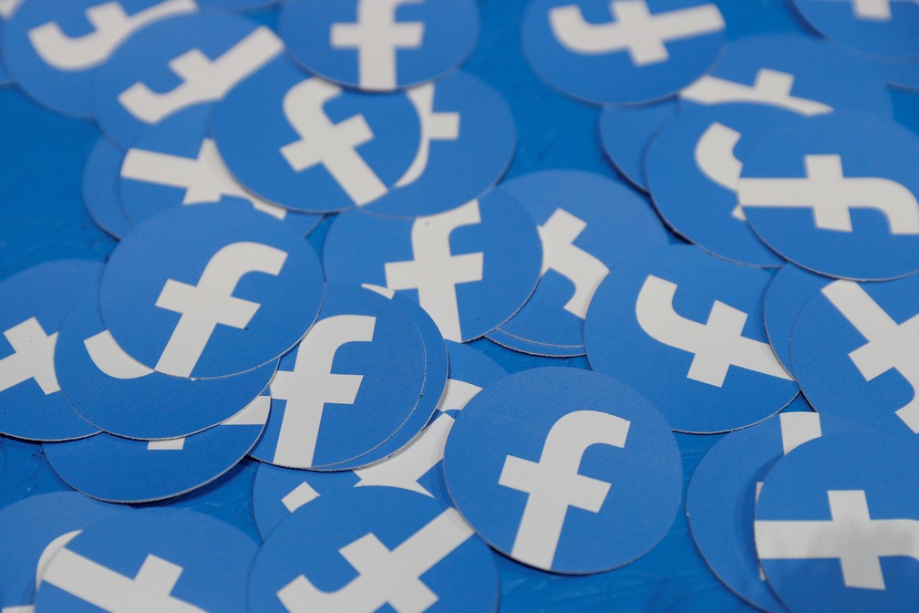 Facebook anuncia que começa a implementar aba de notícias nos EUA. — Foto: Stephen Lam/Reuters
