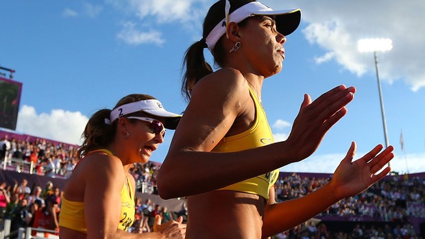 Juliana e Larissa vôlei de praia Olimpíadas 2012 (Foto: Getty Images)