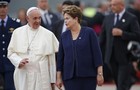 Papa a multidão: 'Cristo bota fé nos jovens' (Jorge Saenz/AP)
