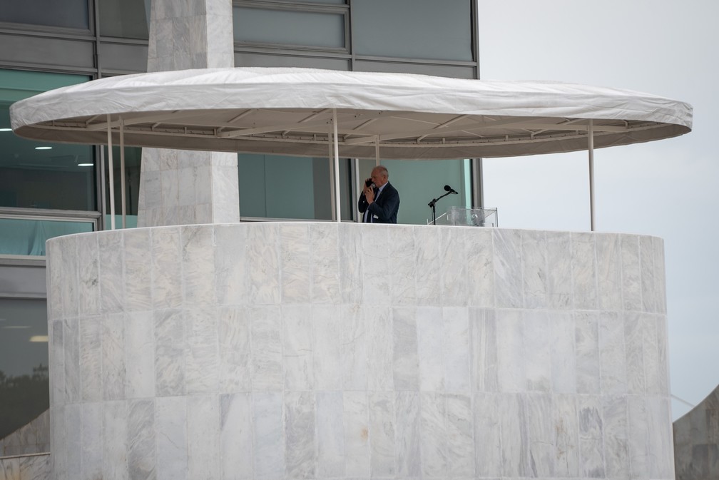Parlatório, diante do Palácio do Planalto, é visto durante ensaio da posse presidencial que movimentou a Esplanada dos Ministérios nesta sexta-feira (30) — Foto: Fábio Tito/g1