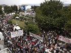 Grécia convoca um dia de greve geral contra fechamento de TV pública