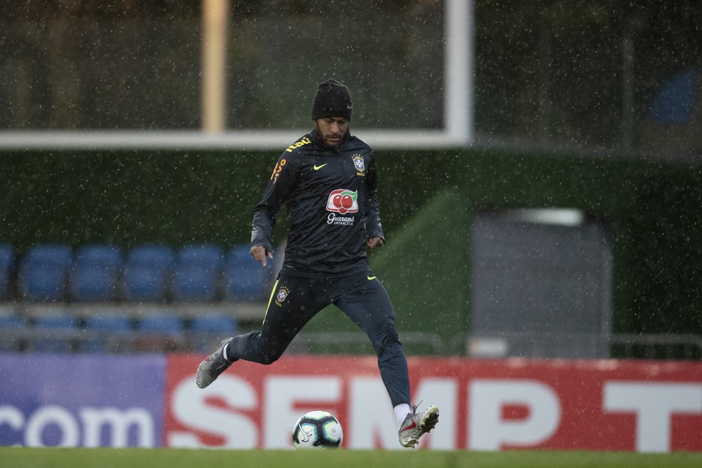 Neymar em treinamento da SeleÃ§Ã£o, na Granja Comary â?? Foto: Lucas Figueiredo / CBF