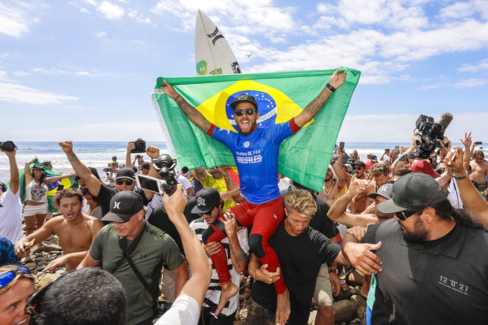 Filipe Toledo foi campeão em Trestles em 2017, último ano da etapa até o retorno na WSL Finals — Foto: WSL / Rowland