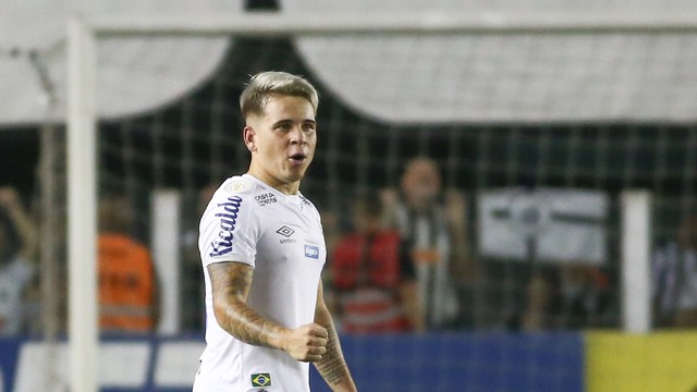 Soteldo, do Santos, na partida contra o Cruzeiro