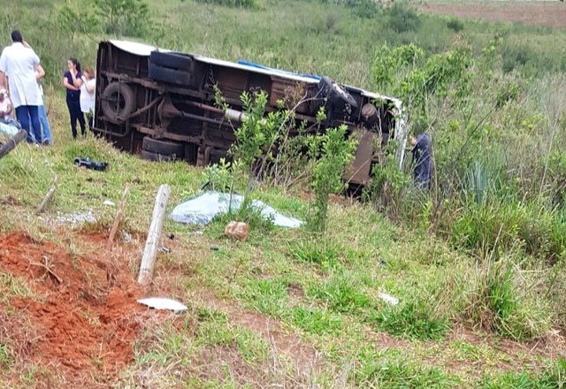 Coroados: Três pessoas ficam feridas em acidente na estrada entre Coroados e Birigui