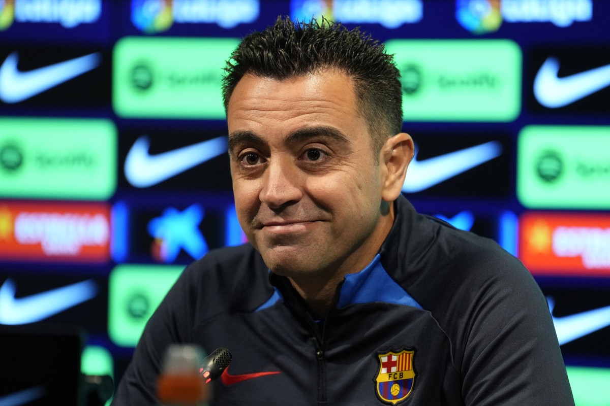 Com Barcelona x Manchester United, Xavi lamenta "Rival mais difícil de