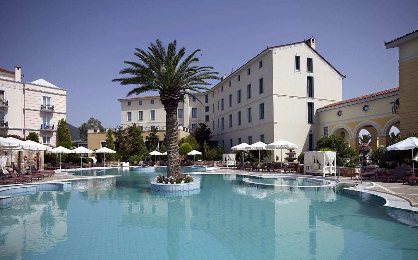 10 hotéis com piscinas termais  (Foto: divulgação)