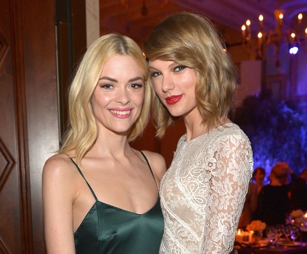 Taylor Swift e Jaime King  (Foto: Getty Images)