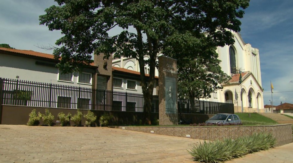 Cúria Diocesana de Jaboticabal — Foto: Reprodução/EPTV