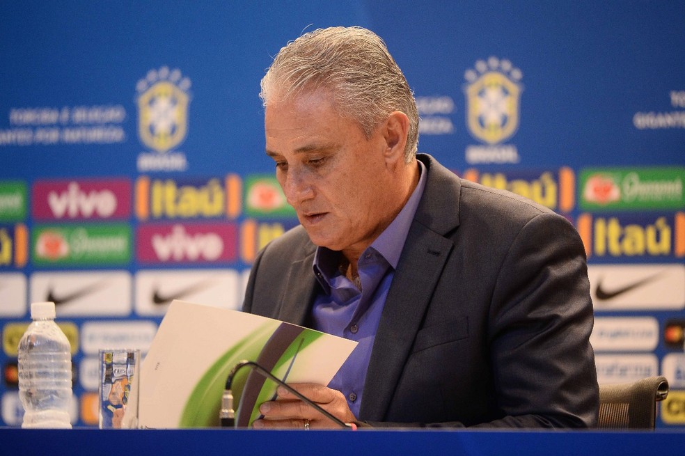 Tite vai anunciar os convocados da Copa no dia 14 de maio (Foto: Pedro Martins/MoWA Press)