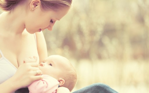 Condições de trabalho interferem na duração do aleitamento materno exclusivo, aponta estudo