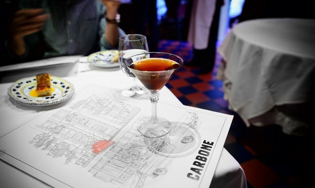 O cardápio do Carbone, italiano que é considerado um dos melhores restaurantes de Manhattan (Foto: Reprodução / Facebook)