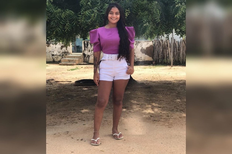 Adolescente de 15 anos morre afogada ao ser levada por correnteza em riacho de Tamboril, no Ceará. — Foto: Redes sociais/Reprodução