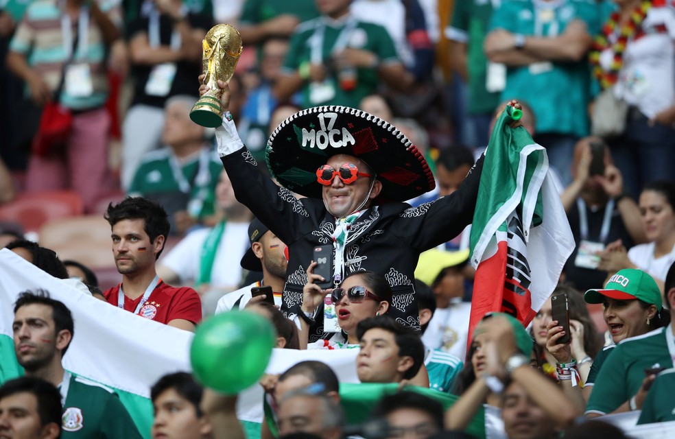 Gritos homofÃ³bicos da torcida mexicana na partida contra a Alemanha renderam multa por parte da FIFA Ã  FMF (Foto: REUTERS/Carl Recine)