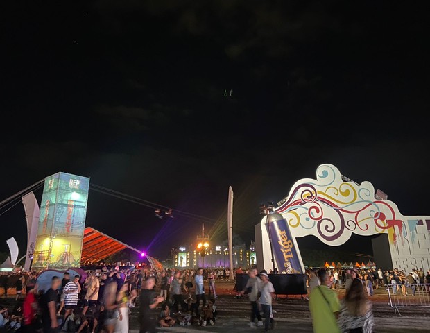 O Rep Festival contou com uma estrutura de três palcos e teve até uma tirolesa para o público (Foto: Rafael Godinho/ Quem)