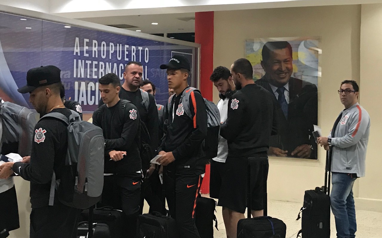 Já na Venezuela, Corinthians treina nesta quarta