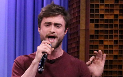 Daniel Radcliffe arrisca rap em programa de TV - Quem | Popquem