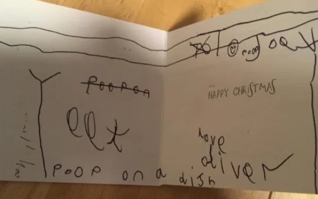 Em um dos cartões, o menino escreveu algo que significa 