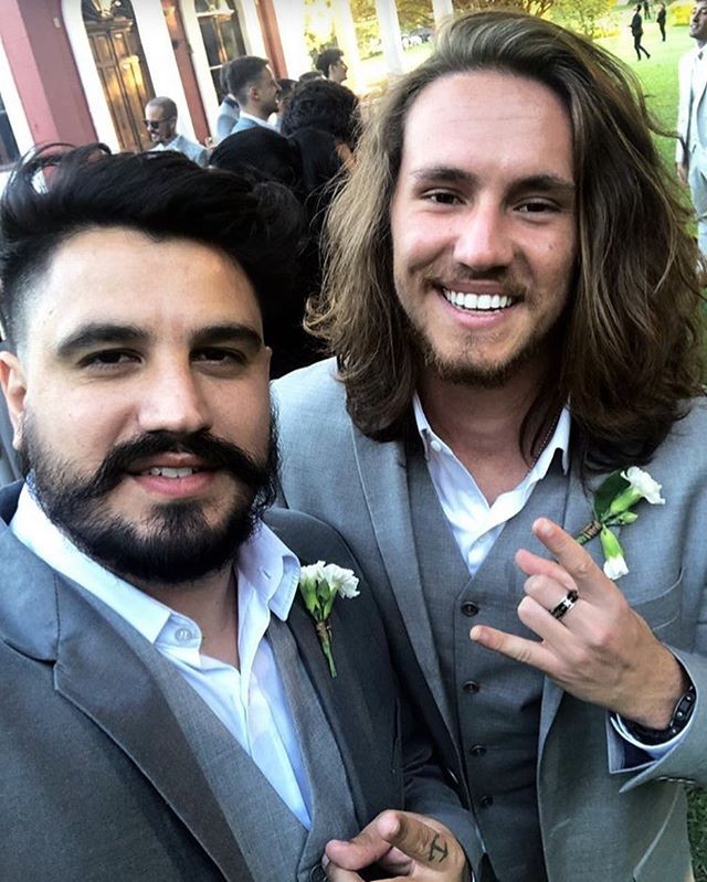 O cantor Vitor Kley é um dos padrinhos do casamento (Foto: Reprodução Instagram)