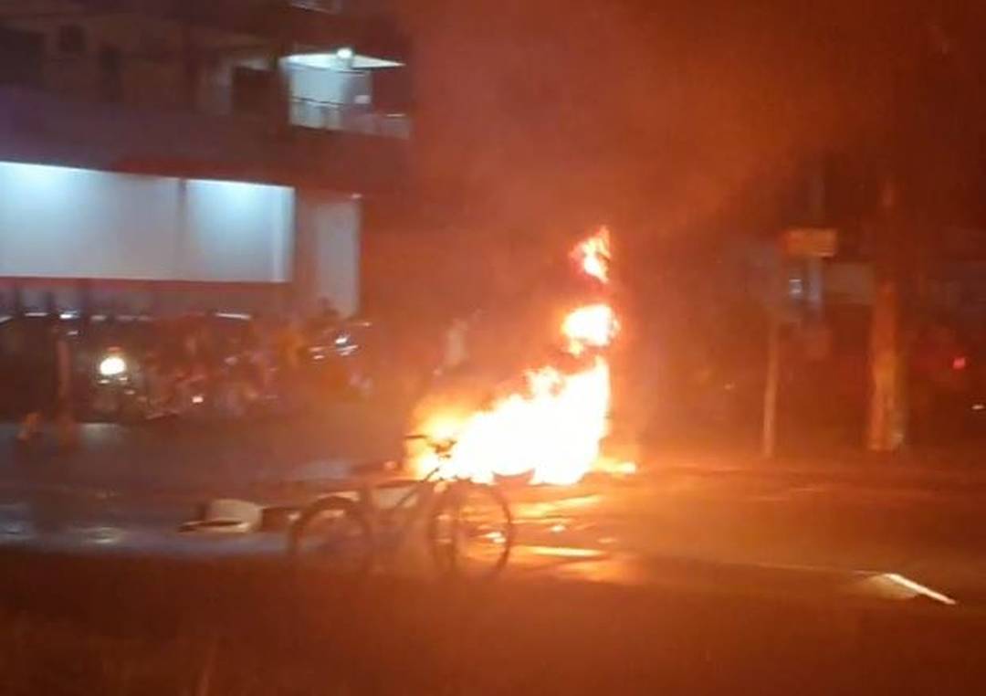 Protesto por falta de energia no Amapá