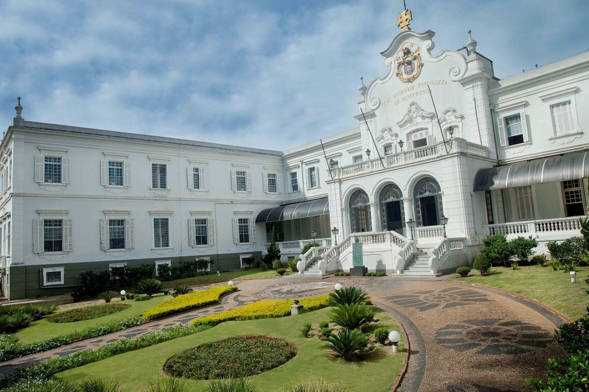 Hospital de Campinas abre 16 vagas em curso gratuito de recepcionista para pessoas com