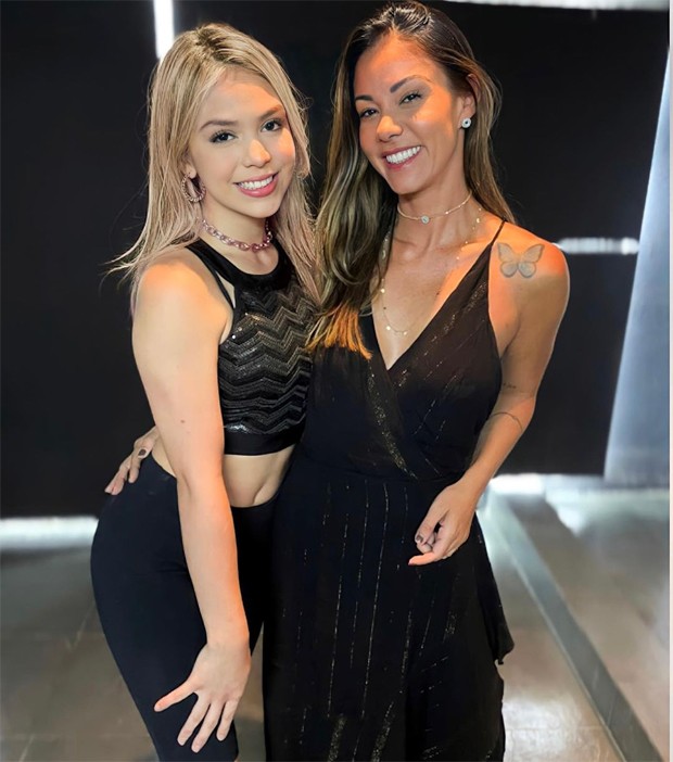 Melody e Kamila Fialho, ex-empresária de Anitta (Foto: Reprodução / Instagram)