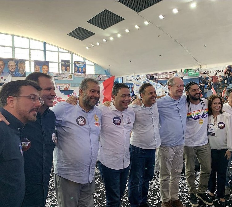 Convenção oficializou candidatura de Rodrigo Neves do PDT e aliança com PSD — Foto: Divulgação 