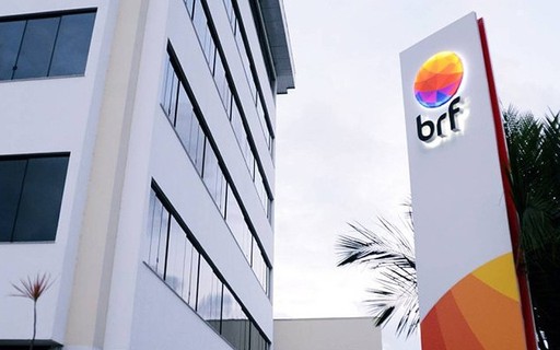 BRF aproveita queda do milho para construir estoques, diz presidente - Vimarsana News