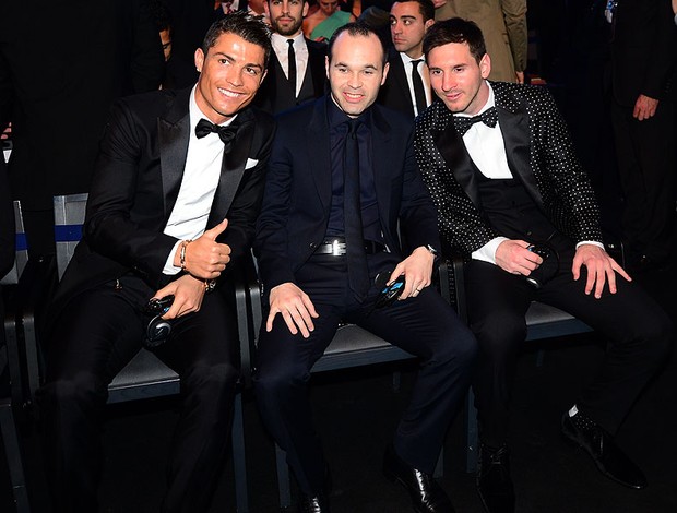 Cristiano Ronaldo, Iniesta e Messi prêmio Bola de Ouro (Foto: AFP)