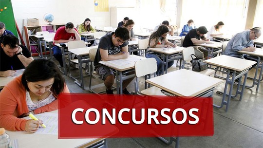 Resultado de imagem para Governador da PB anuncia concurso para educação com 1 mil vagas para professor
