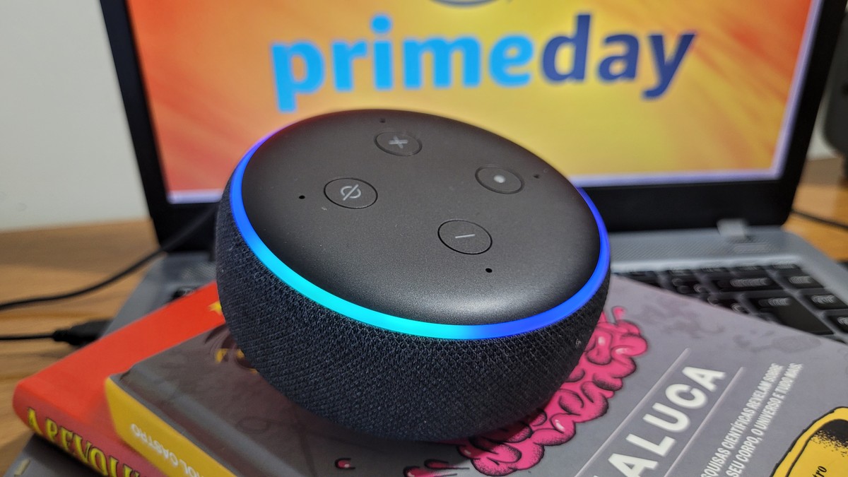 Echo Dot 3 ainda vale? Caixa com Alexa tem promoção no Prime Day