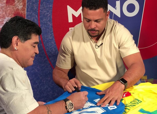 Maradona e Ronaldo (Foto: Reprodução/Instagram)