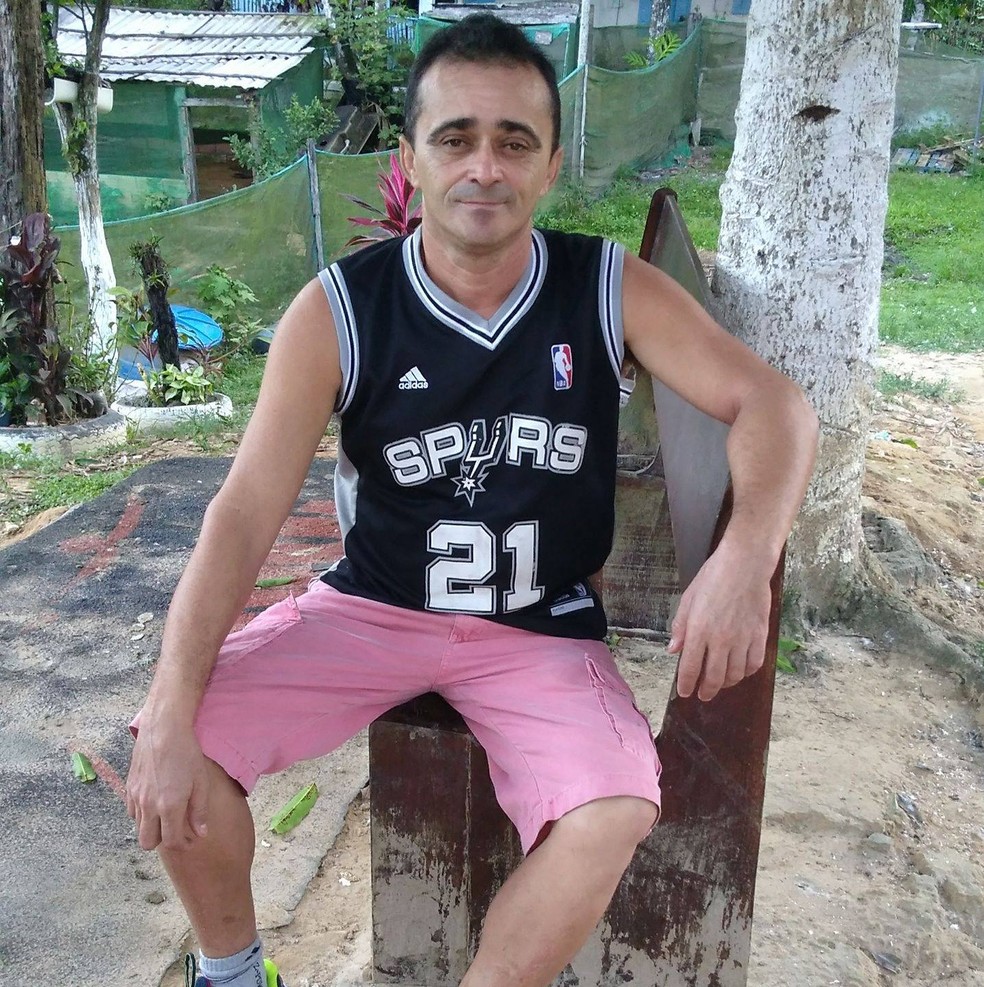 José Diógenes de Andrade, de 47 anos, é o principal suspeito de agredir a mulher e a filha, em São Vicente, SP — Foto: Reprodução/Facebook