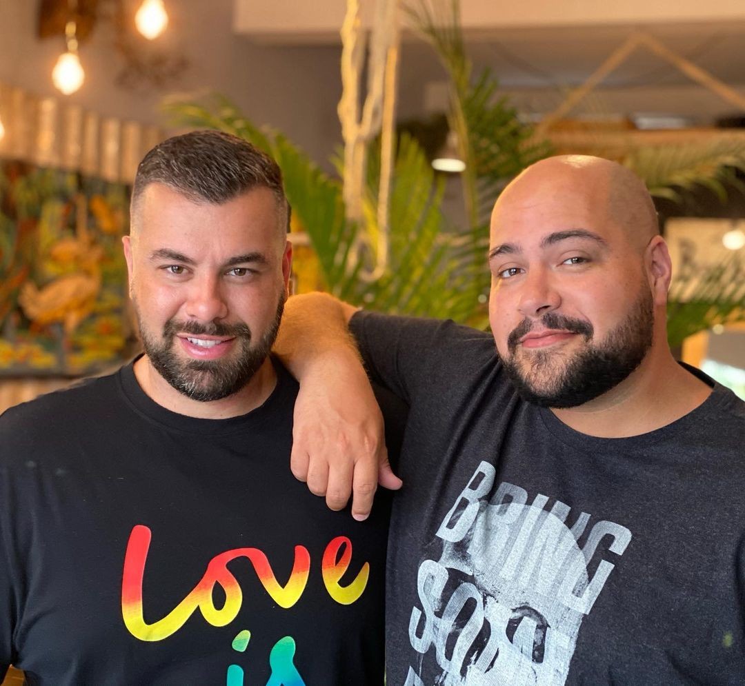 Tiago Abravanel e esposo Fernando Poli (Foto: Instagram/Reproduçção)