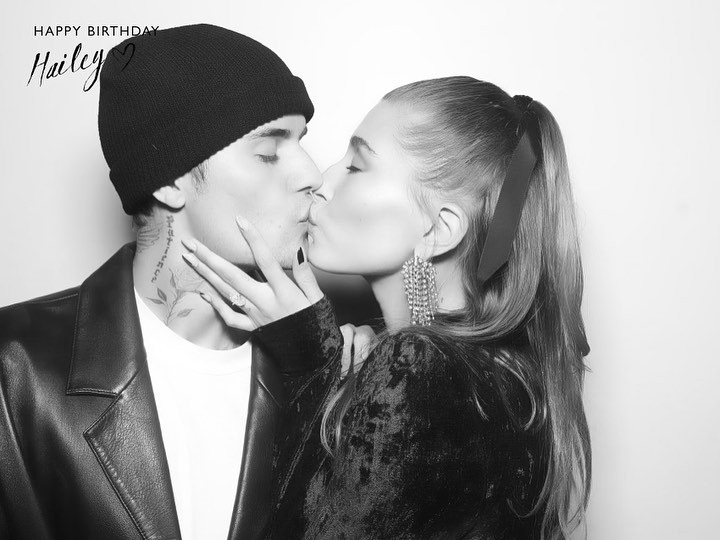 Fã de Justin Bieber falou com Hailey antes de desmaiar: 'Disse que me  amava' - Revista Marie Claire