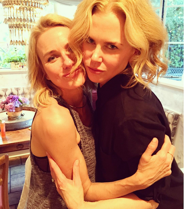 A foto compartilhada por Naomi Watts celebrando o aniversário de 50 anos de Nicole Kidman (Foto: Instagram)