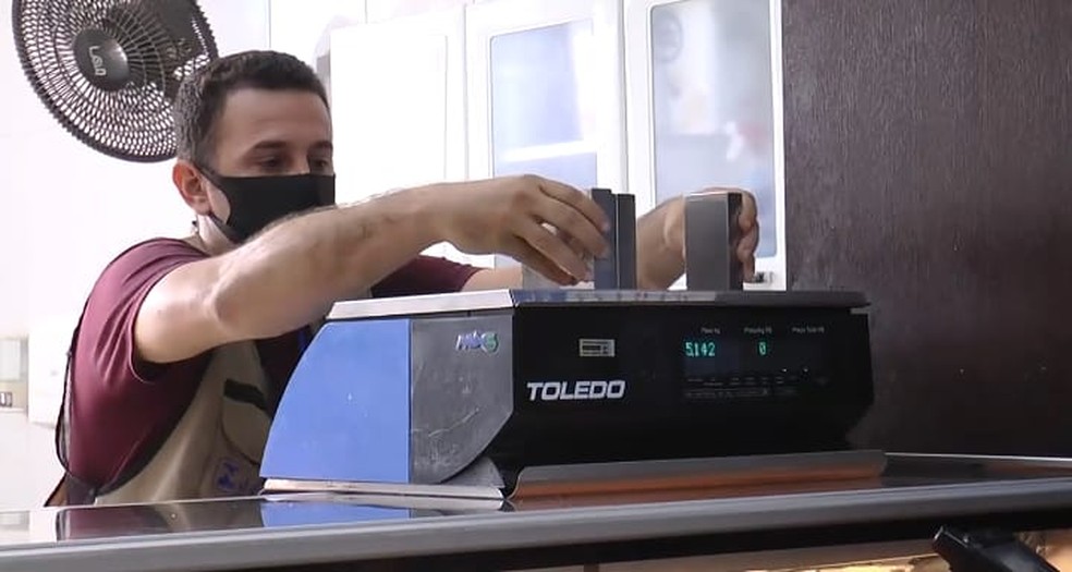 Operação que recebeu o nome de Rota de Qualidade, começou na segunda-feira (21), com objetivo de fiscalizar as balanças de supermercados e mercearias e também bombas de postos de combustíveis — Foto: Arquivo/Procon