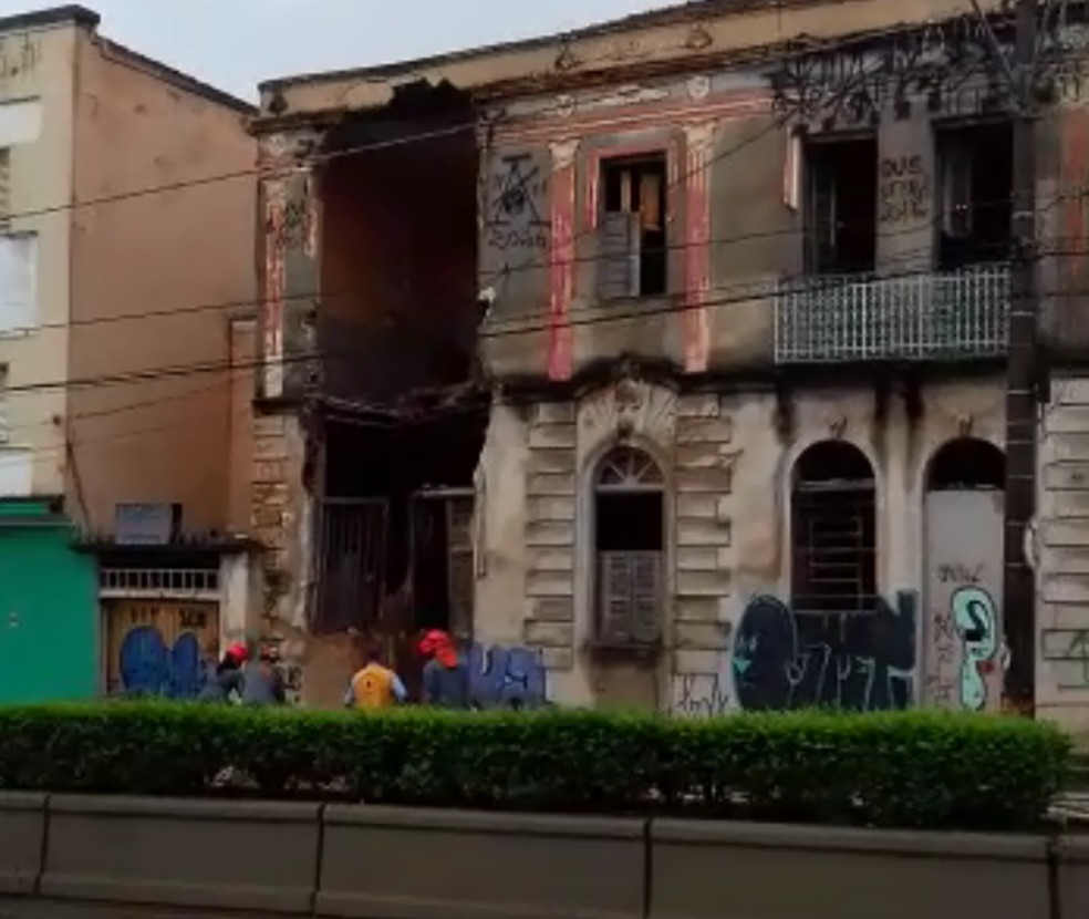 Prédio tombado é o local onde funcionava o Hotel Estoril, construído em 1912 — Foto: Arquivo pessoal