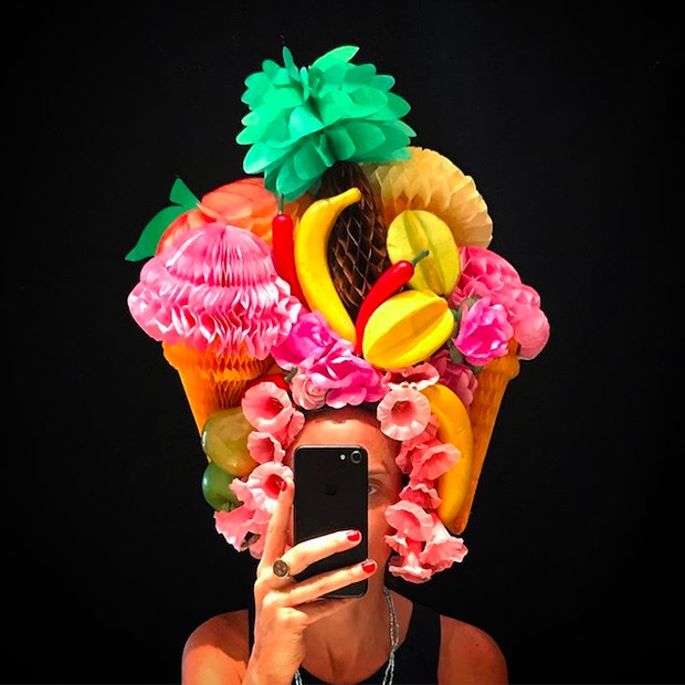 headpiece de Alexia Hentsch  (Foto:  Reprodução / Instagram)