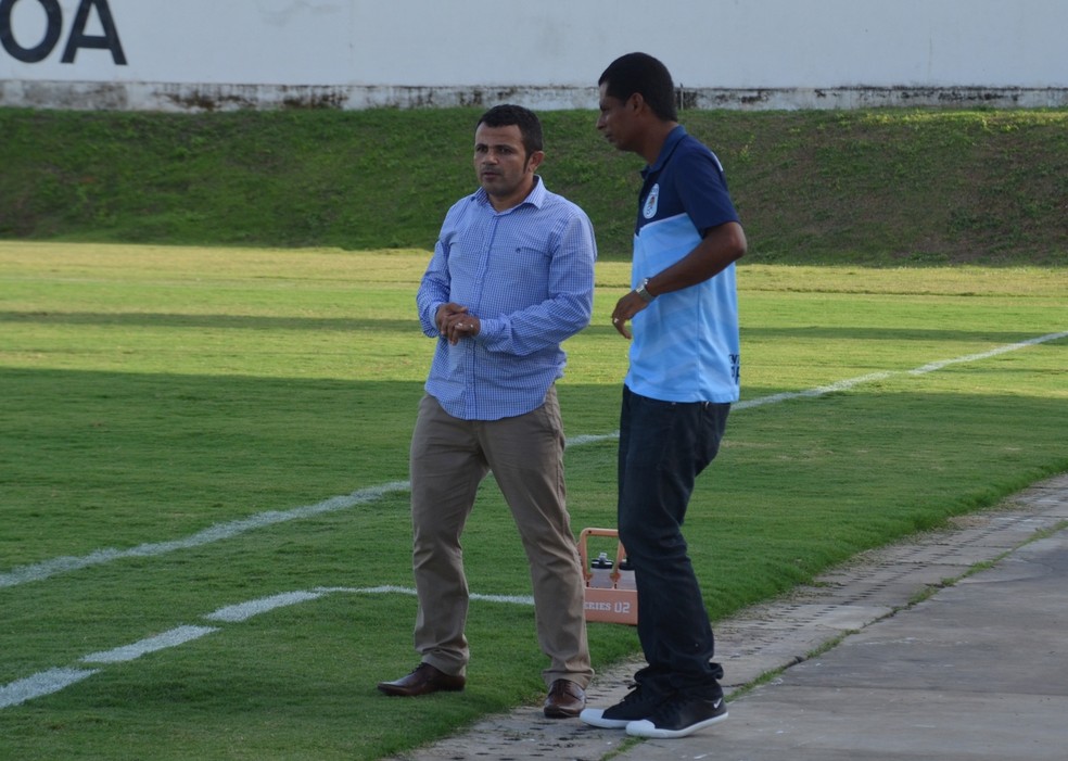 No Paraibano deste ano, Léo Oliveira trabalhou como auxiliar-técnico  de Josivaldo Alves no Tigre (Foto: Edgley Lemos / Globoesporte.com/pb)
