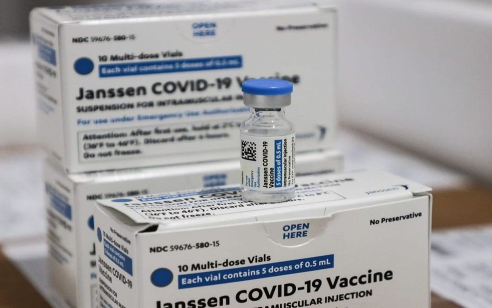 Vacina Janssen contra a Covid-19 — Foto: SES