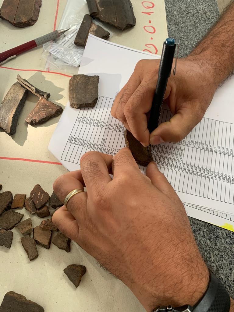 Pesquisadores da UPF encontraram artefatos do período pré-colonial no Parque Estadual Serra das Andorinhas, em São Geraldo do Araguaia, no Pará (Foto: UPF )