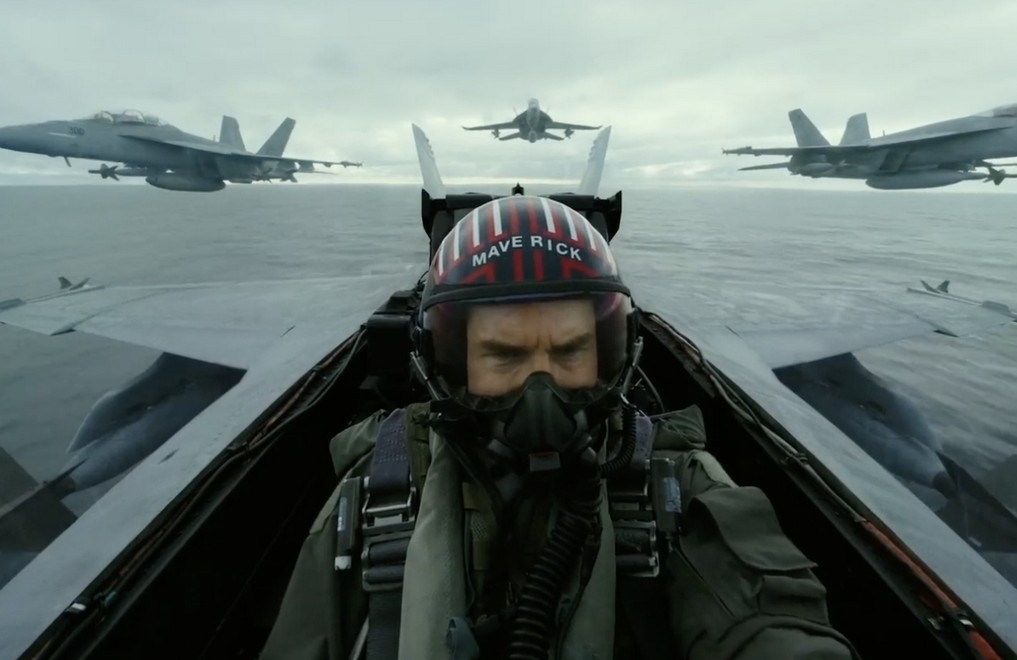 O ator Tom Cruise em cena de Top Gun: Maverick (Foto: Reprodução)